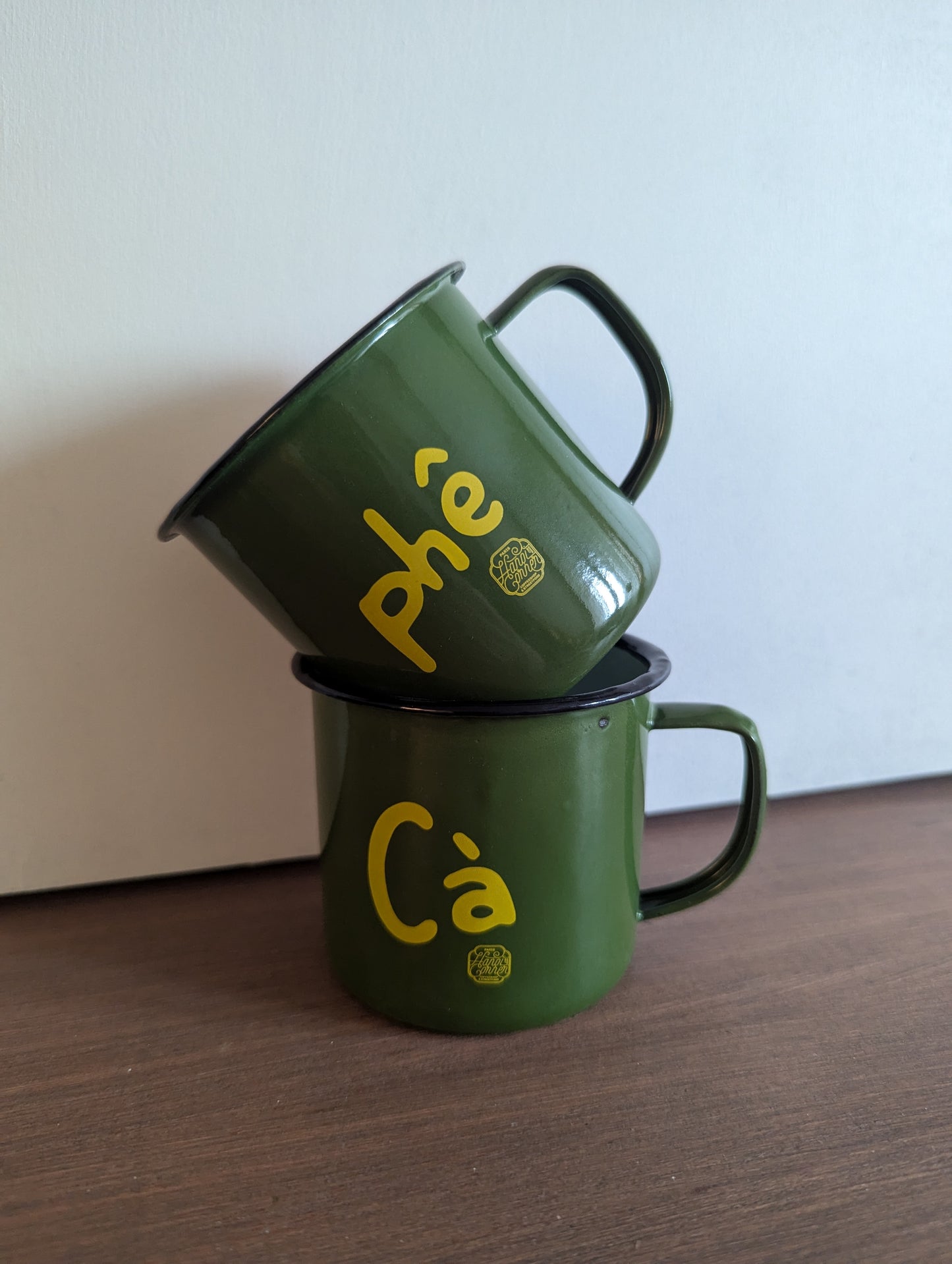 Mug émaillé imprimé CÀ PHÊ